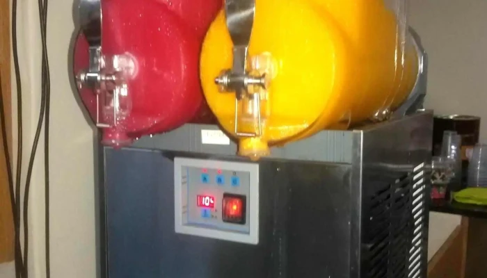 Negro El 11 -  Restaurante Cafe Y Bar Del Propietario - Montevideo