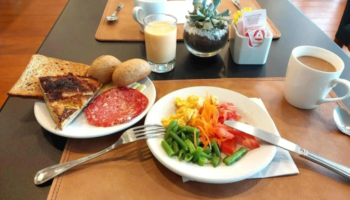 Nh Hotell -  Comida Y Bebida - Montevideo