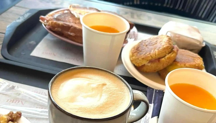 Nina Pasteleria Cafe Arocena Comentario 2 - Montevideo