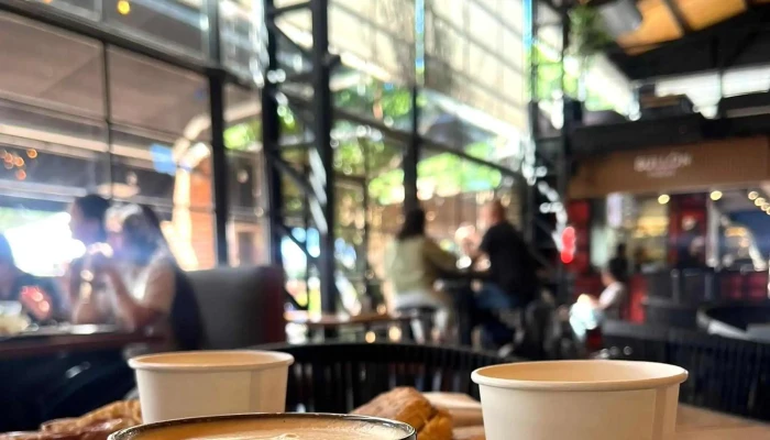 Nina Pasteleria Cafe Arocena Comentario 4 - Montevideo