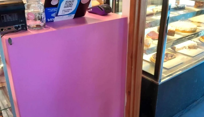 Nina Pasteleria Cafe Arocena Comentario 7 - Montevideo