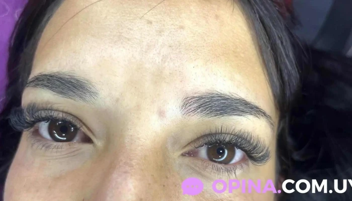 Niunpelo + - Av. Dr. Eduardo Acevedo