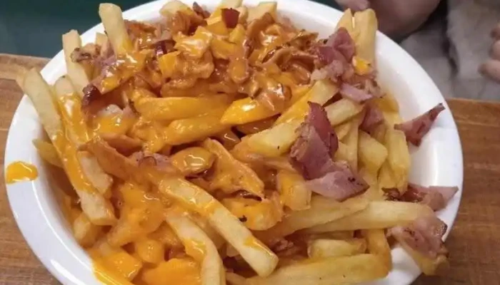 Noble Cosmopolis -  Papas Fritas - Montevideo