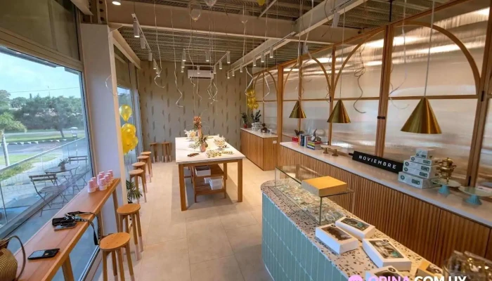 Noviembre Tortas Y Pasteles -  Ambiente - Montevideo