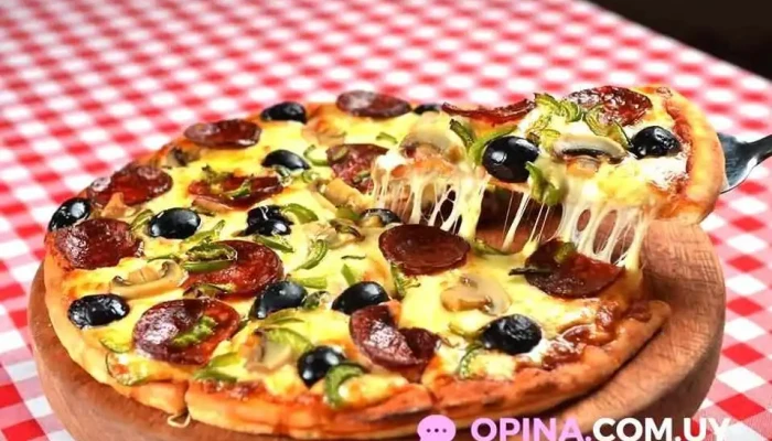 Nuevo Hotel Plaza -  Comidas Y Bebidas - Minas