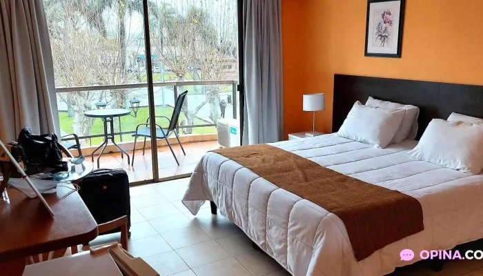 Nuevo Hotel Plaza -  Habitaciones - Minas