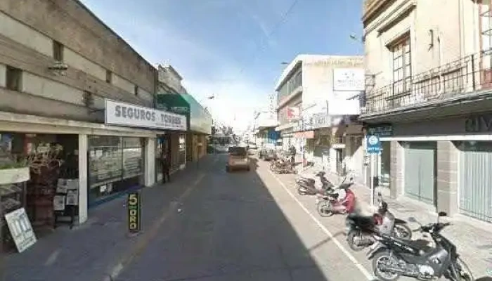 Odontologo Dr De Leon Promocion - Minas