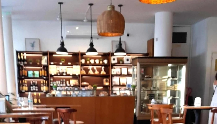 Oro Del Rhin Cafe Comentario 1 - Montevideo