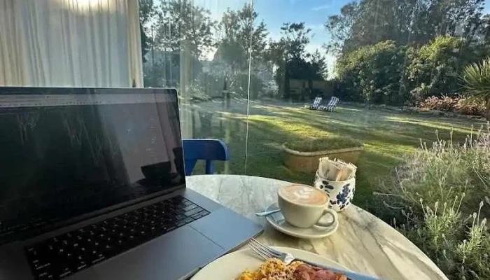 Otero X Rotunda -  Comida Y Bebida - Montevideo