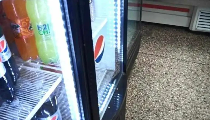 Panaderia 25 De Agosto Vitrina - Pando