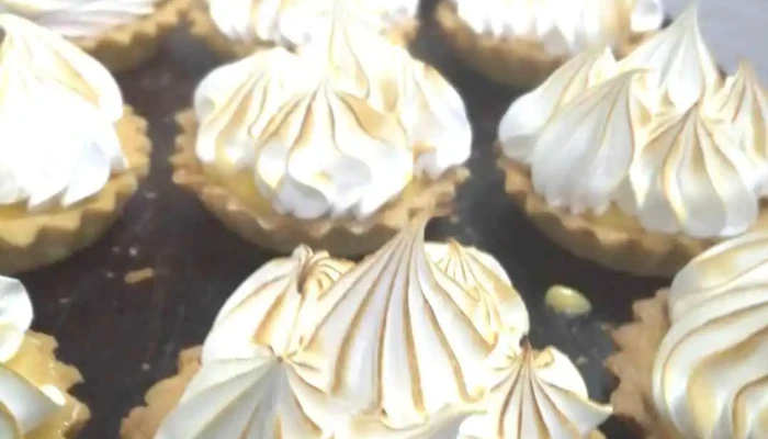 Panaderia Aprenda Pasteleria Y Rotiseria Merengue - Las Piedras