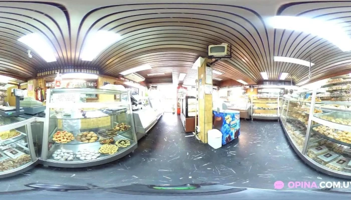 Panaderia Confiteria Covadonga Ambiente - Montevideo