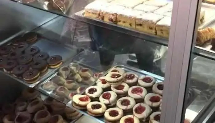 Panaderia Confiteria Florida Videos - Montevideo