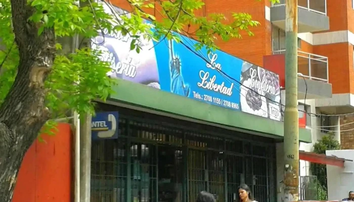 Panadería Confitería Rotisería 