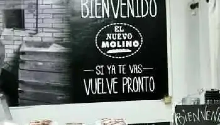 Panaderia El Nuevo Molino -  Videos - Young