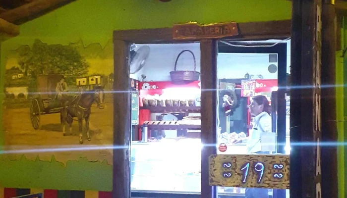 Panaderia La 19 Comentario 4 - Castillos