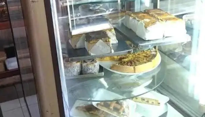 Panaderia La Miel De La Vida Vitrina - Montevideo