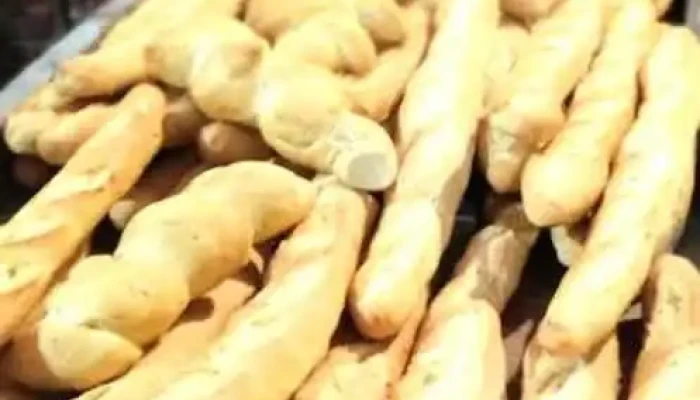 Panaderia La Nueva Fenix Comida Y Bebida - Montevideo