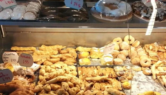 Panaderia La Opera Vitrina - Montevideo