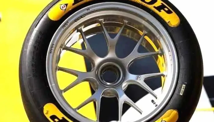 Panadería "La Reina" - Young