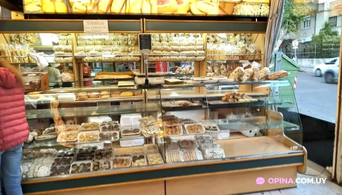 Panaderia Nuevo Planetario Todas - Montevideo