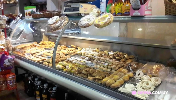 Panaderia Primero De Octubre Ambiente - Montevideo