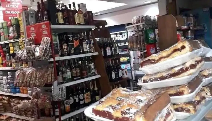 Panaderia Primero De Octubre Pastel - Montevideo