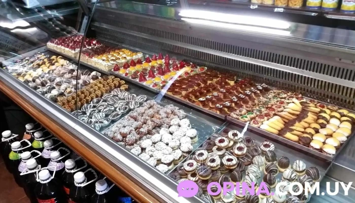 Panaderia Solis Pastel - Solís de Mataojo