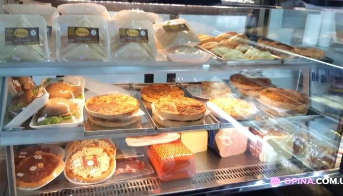 Panaderia Tentaciones Vitrina - San Carlos