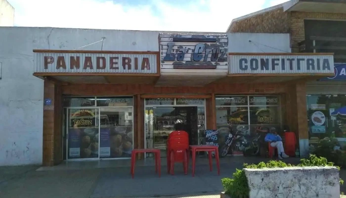 Panaderia Y Confiteria La Cruz Todas - Montevideo