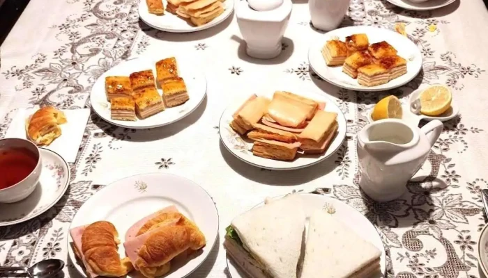 Panaderia Y Confiteria Las Maravillas Pastel - Montevideo