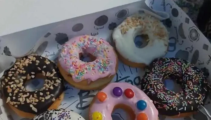 Panaderia Y Doneria Boutipan Comida Y Bebida - Piriápolis