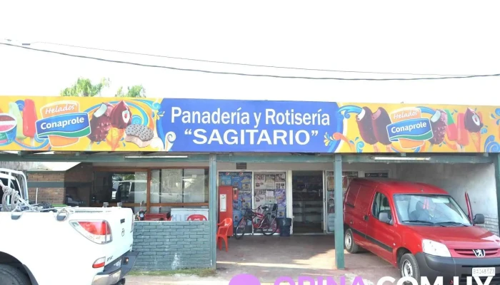 Panaderia y Rotiseria Sagitario - 20300 Pan De Azúcar
