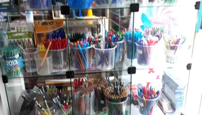 Papeleria Centenario Interior - Cardona