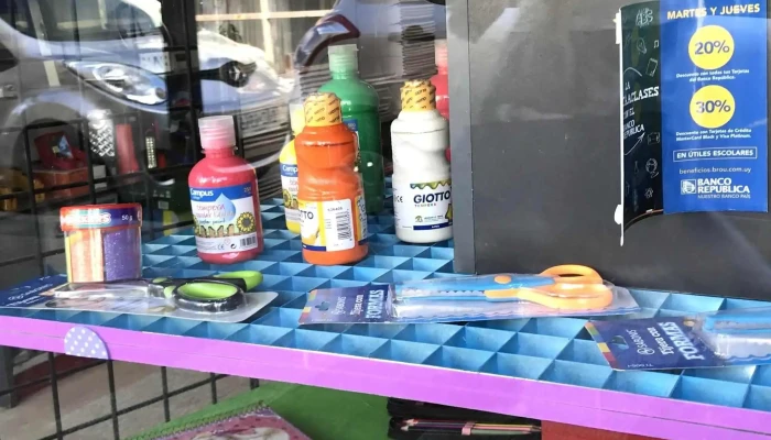 Papeleria La Central Interior - Florida