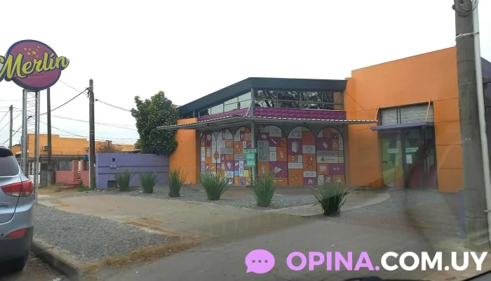 Papeleria Merlin -   Oliplus Zona - Paysandú
