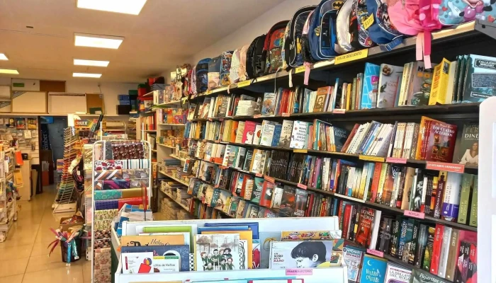 Papeleria Y Libreria Acuarela -  Estante De Libros - Minas