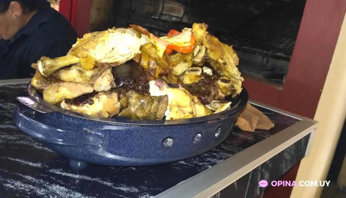 Parador Don Miguel -  Comida Y Bebida - Minas