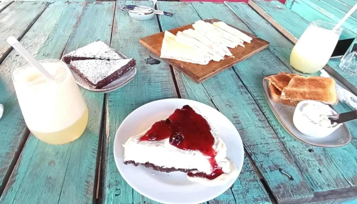 Parador La Dorada -  Comentario 8 - Ciudad de la Costa