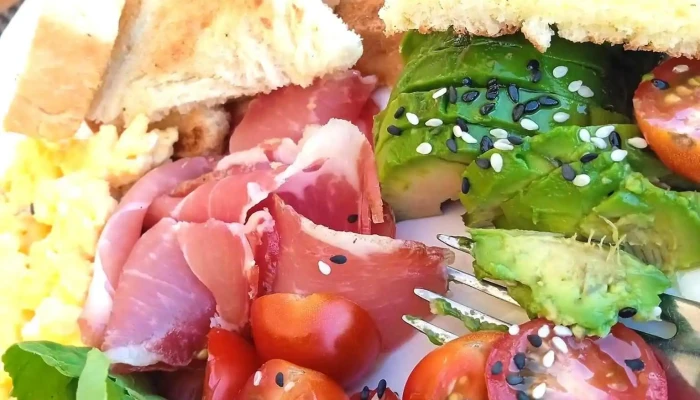 Parador Salmuera -  Comidas Y Bebidas - Montevideo