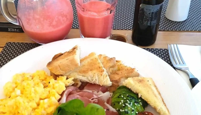 Parador Salmuera -  Todo - Montevideo