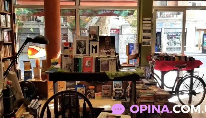 Parisson Libros -  Donde - Montevideo