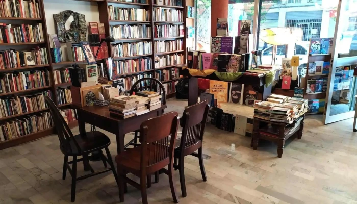 Parisson Libros -  Interior - Montevideo