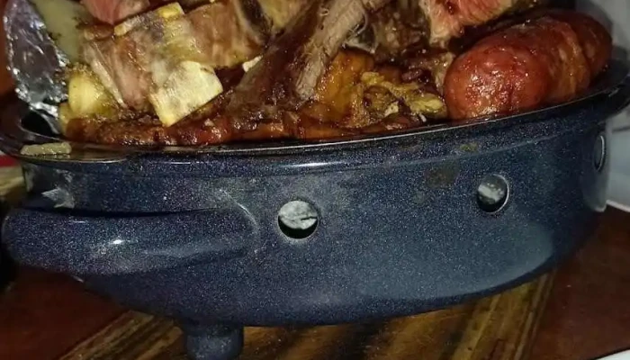 Parrilla La 999 -  Comida Y Bebida - Fray Bentos