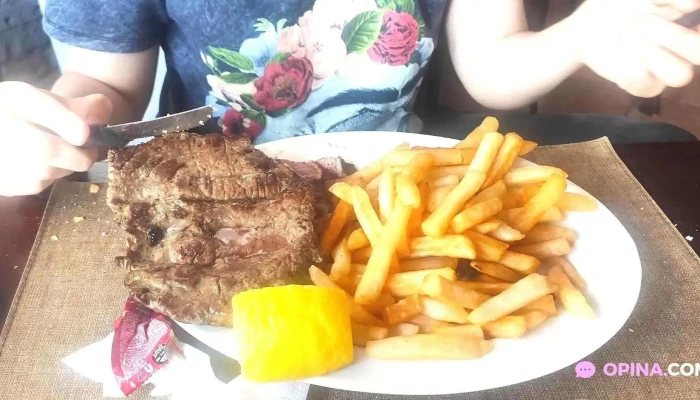 Parrillada El Paso -  Filete - Paso de los Toros