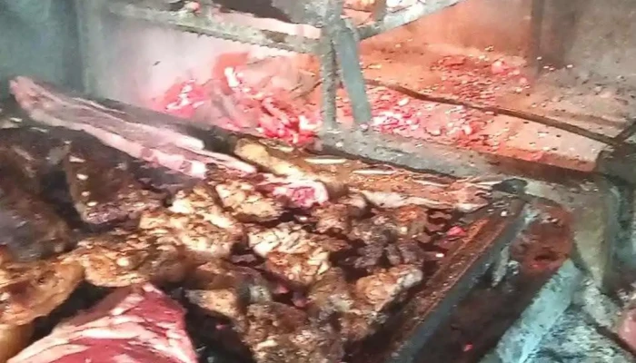 Parrillada El Rebenque -  Videos - Montevideo