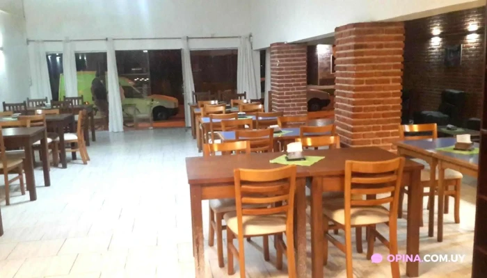 Parrillada Lo Del Pichon -  Ambiente - Santa Rosa