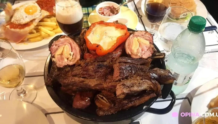 Parrillada Los Navarro -  Comida Y Bebida - San José de Mayo