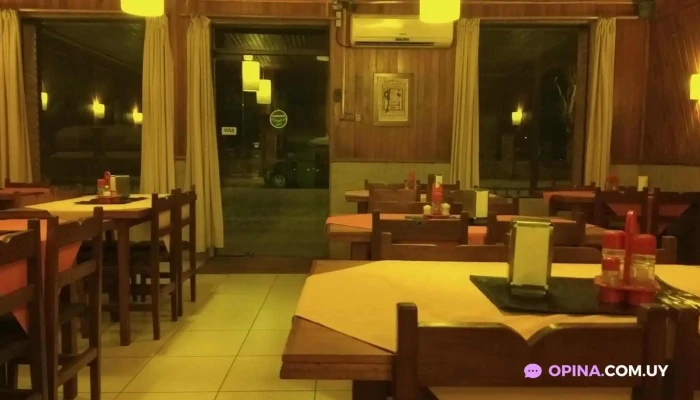 Parrillada Tacuari -  Ambiente - Rio Branco