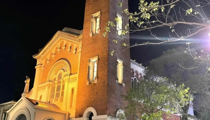 Parroquia de Nuestra Señora del Sagrado Corazón - 11300 Montevideo